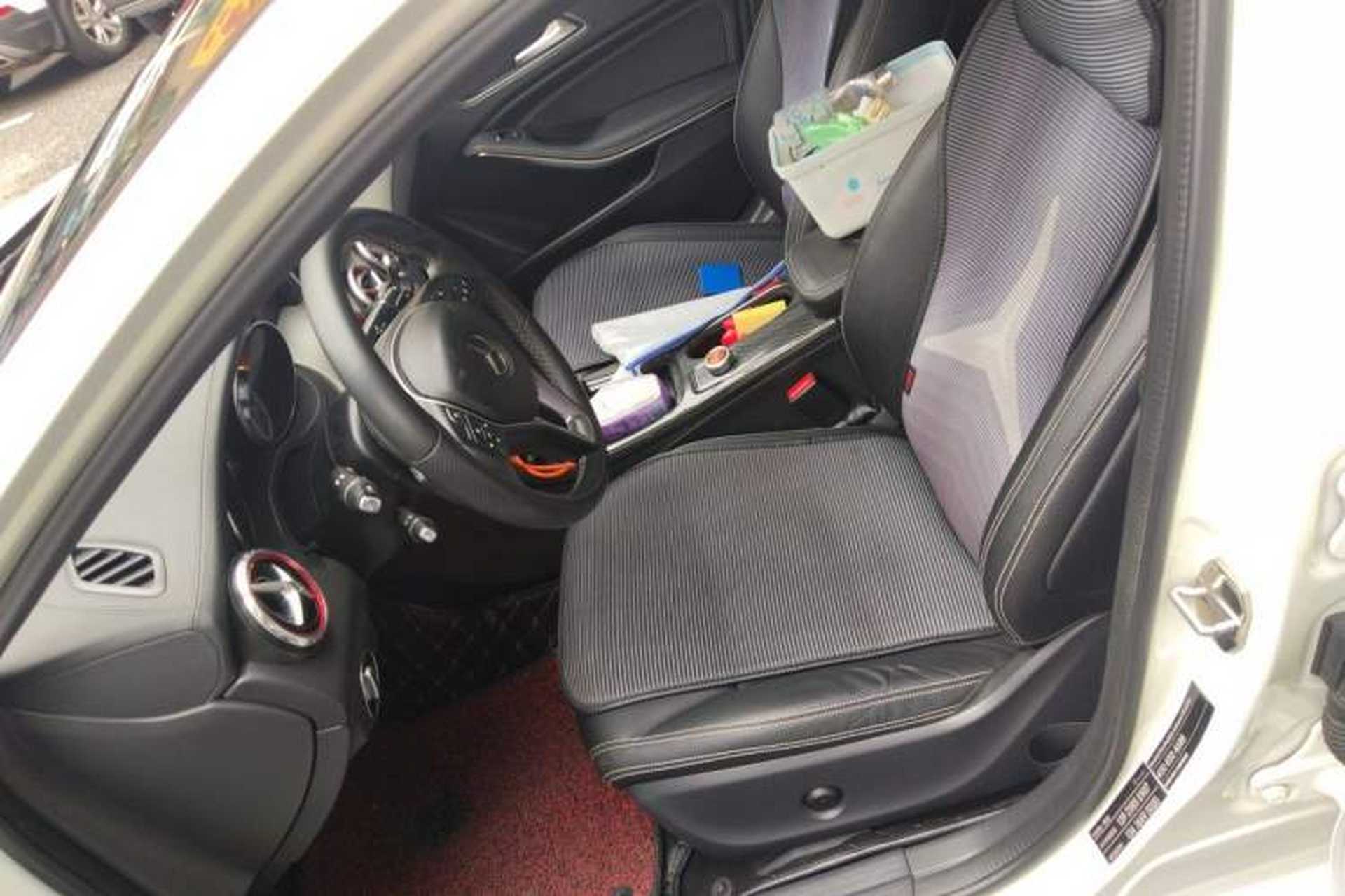 Used Mercedes-Benz GLA 2016 GLA 220 4MATIC Fashion Edition Left Front Seat