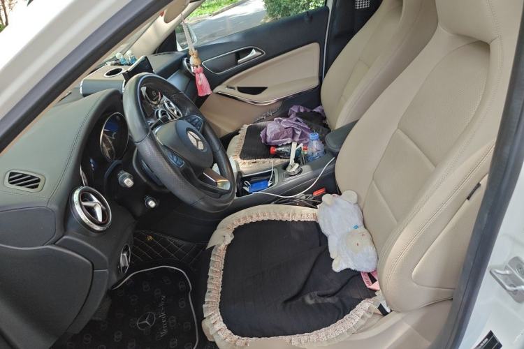 Used Mercedes-Benz GLA 2016 GLA 200 Fashion Model Left Front Seat