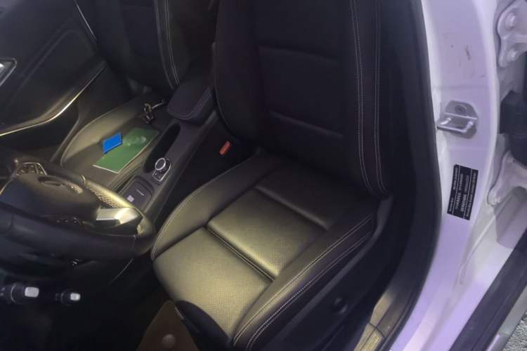 Used Mercedes-Benz GLA 2016 GLA 200 Sport Edition Left Front Seat