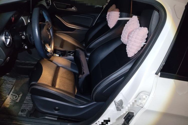 Used Mercedes-Benz GLA 2016 GLA 200 Sport Edition Left Front Seat