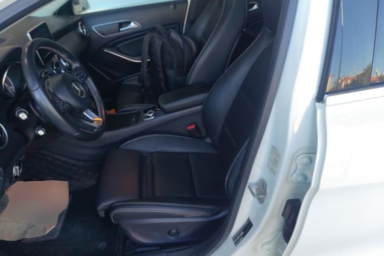 Used Mercedes-Benz GLA 2016 GLA 200 Sport Edition Left Front Seat