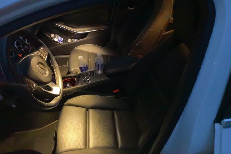 Used Mercedes-Benz GLA 2016 GLA 200 Sport Edition Left Front Seat