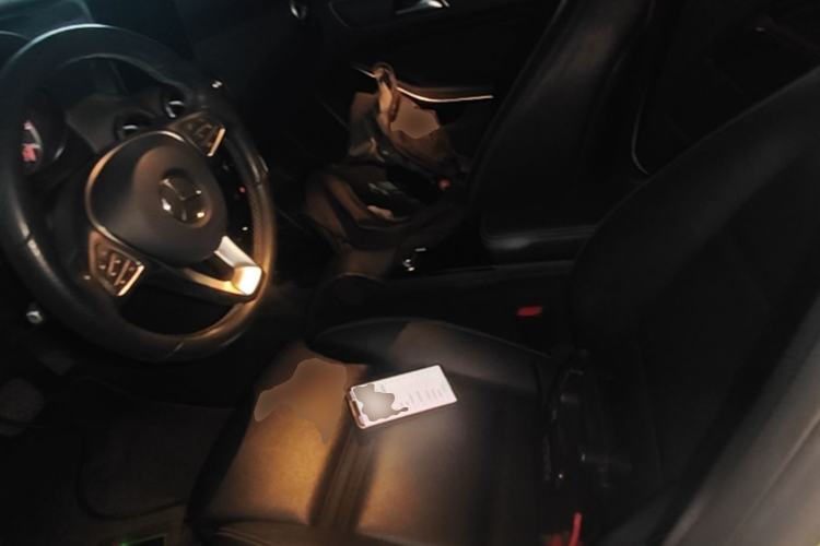 Used Mercedes-Benz GLA 2016 GLA 220 4MATIC Fashion Edition Left Front Seat