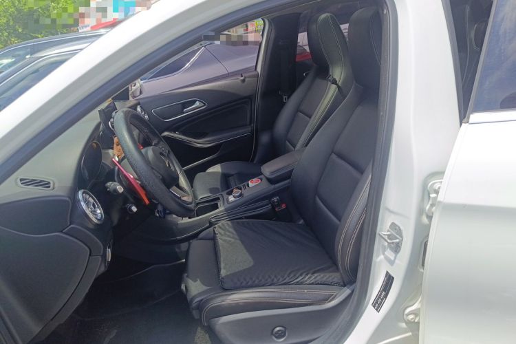 Used Mercedes-Benz GLA 2016 GLA 200 Sport Edition Left Front Seat