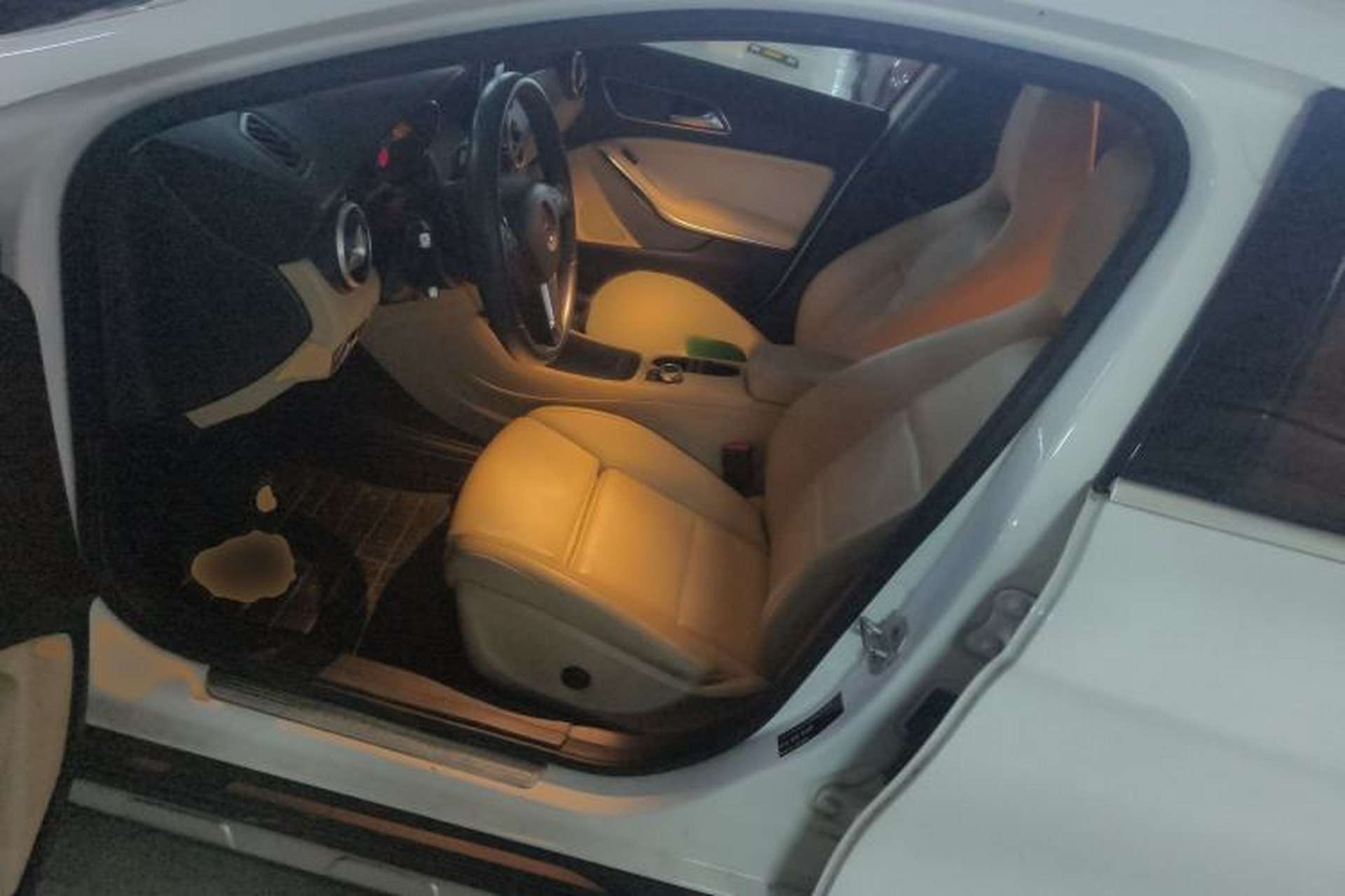 Used Mercedes-Benz GLA 2016 GLA 200 Sport Edition Left Front Seat