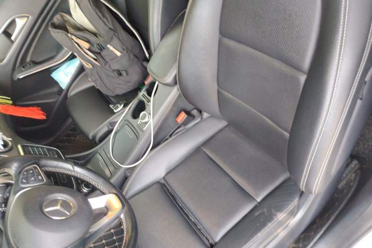 Used Mercedes-Benz GLA 2016 GLA 200 Fashion Model Left Front Seat
