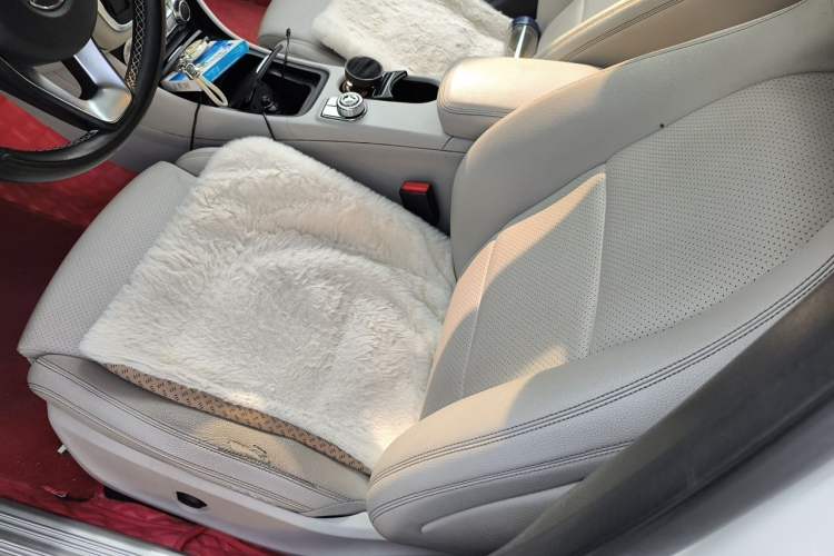 Used Mercedes-Benz GLA 2016 GLA 200 Sport Edition Left Front Seat