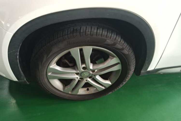 Used Mercedes-Benz GLA 2016 GLA 200 Sport Edition Left Front Wheel Hub