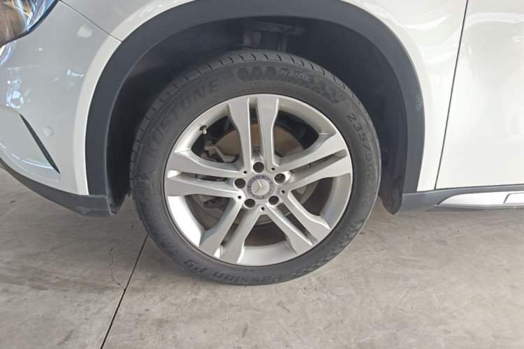 Used Mercedes-Benz GLA 2016 GLA 200 Fashion Model Left Front Wheel Hub