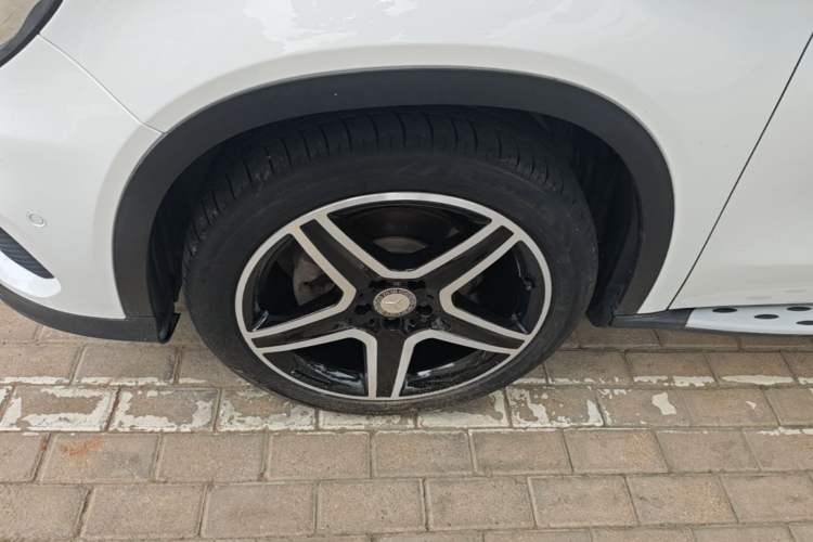 Used Mercedes-Benz GLA 2016 GLA 200 Fashion Model Left Front Wheel Hub
