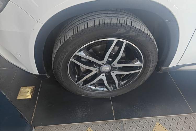 Used Mercedes-Benz GLA 2016 GLA 220 4MATIC Fashion Edition Left Front Wheel Hub