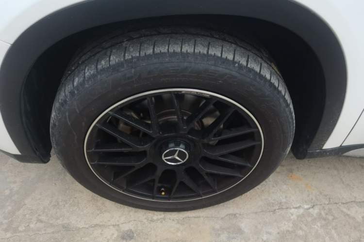 Used Mercedes-Benz GLA 2016 GLA 220 4MATIC Fashion Edition Left Front Wheel Hub