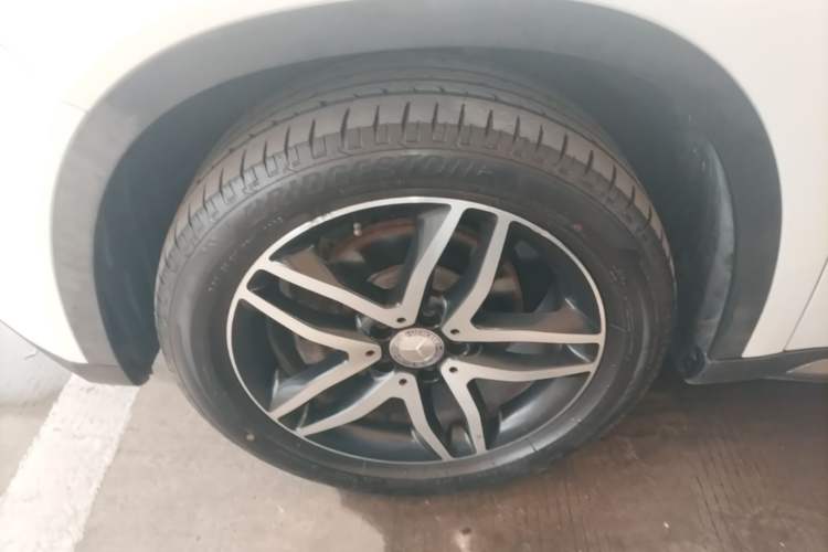 Used Mercedes-Benz GLA 2016 GLA 220 4MATIC Fashion Edition Left Front Wheel Hub