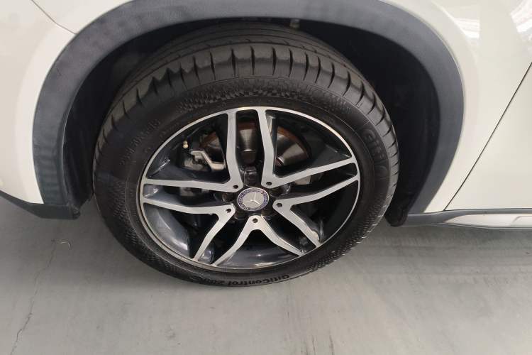 Used Mercedes-Benz GLA 2016 GLA 200 Fashion Model Left Front Wheel Hub