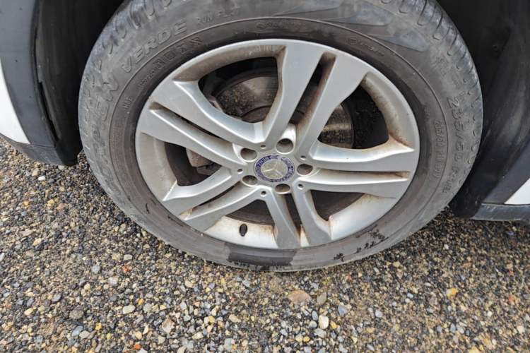 Used Mercedes-Benz GLA 2016 GLA 200 Sport Edition Left Front Wheel Hub