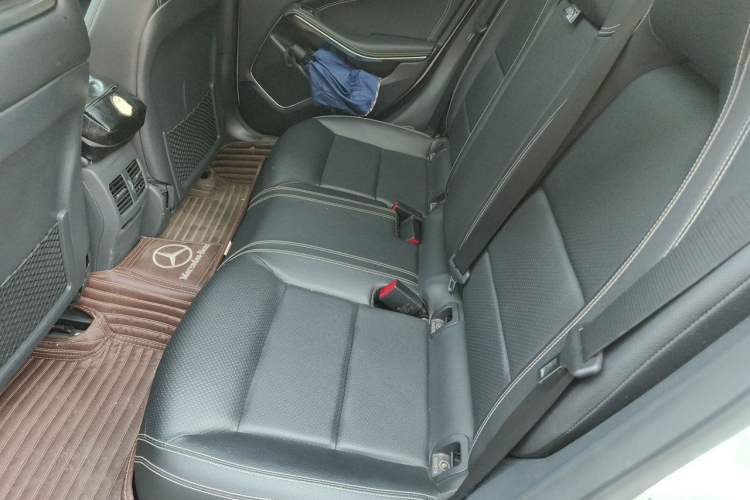 Used Mercedes-Benz GLA 2016 GLA 200 Sport Edition Left Rear Seat