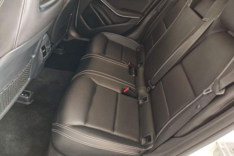 Used Mercedes-Benz GLA 2016 GLA 200 Sport Edition Left Rear Seat