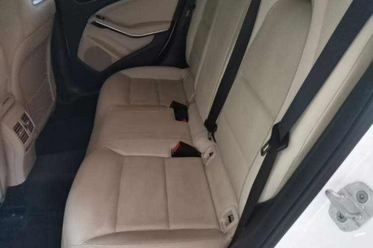 Used Mercedes-Benz GLA 2016 GLA 200 Sport Edition Left Rear Seat