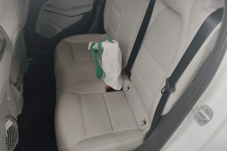 Used Mercedes-Benz GLA 2016 GLA 200 Sport Edition Left Rear Seat