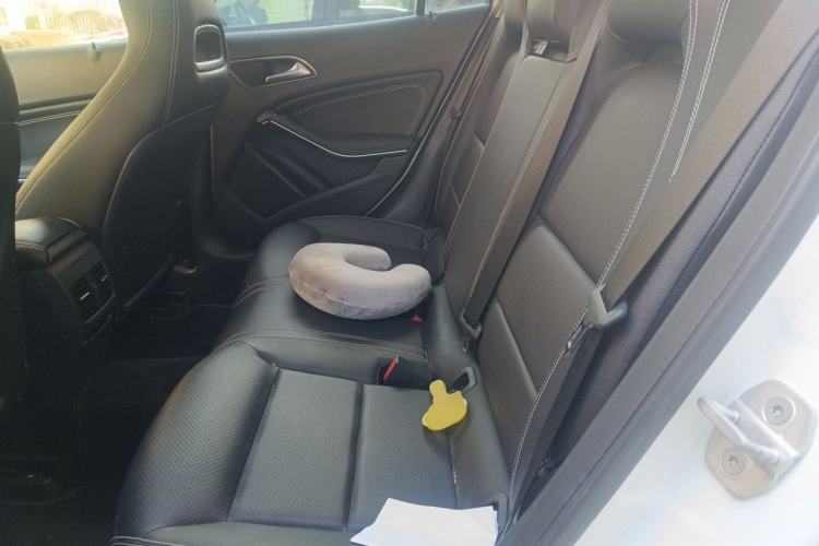 Used Mercedes-Benz GLA 2016 GLA 200 Sport Edition Left Rear Seat