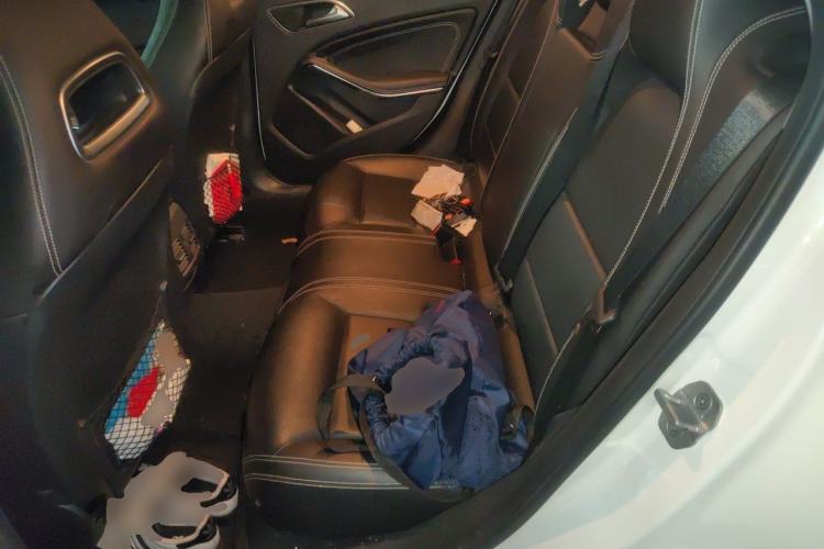 Used Mercedes-Benz GLA 2016 GLA 200 Fashion Model Left Rear Seat