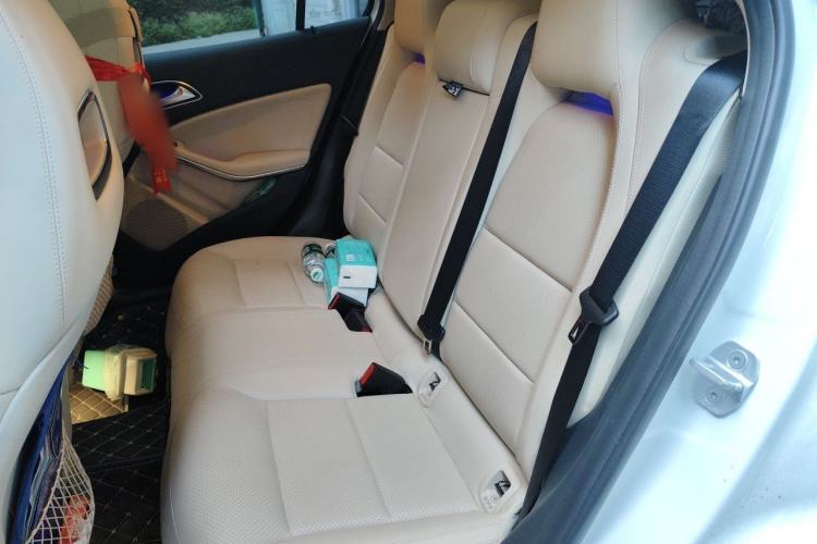 Used Mercedes-Benz GLA 2016 GLA 200 Sport Edition Left Rear Seat