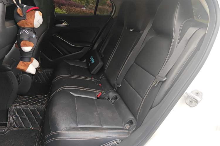 Used Mercedes-Benz GLA 2016 GLA 200 Sport Edition Left Rear Seat