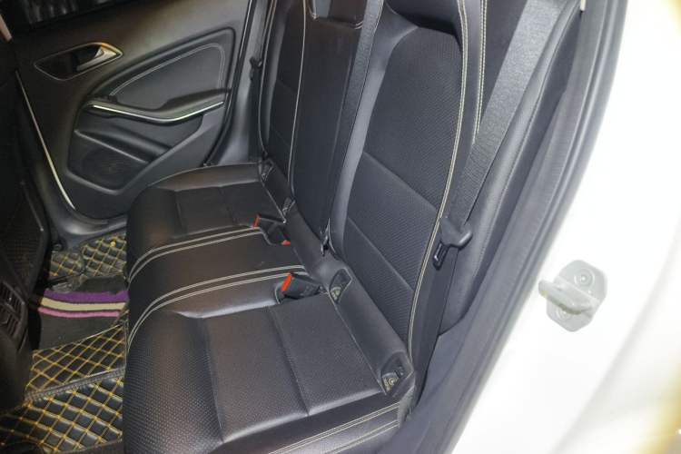Used Mercedes-Benz GLA 2016 GLA 200 Sport Edition Left Rear Seat