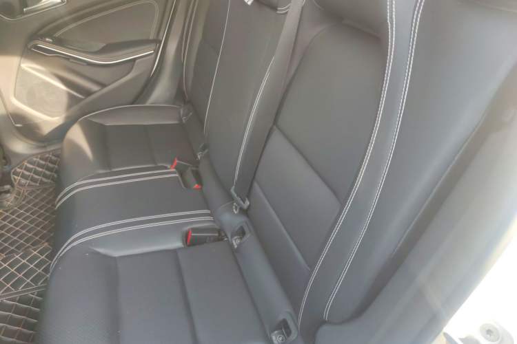Used Mercedes-Benz GLA 2016 GLA 200 Sport Edition Left Rear Seat
