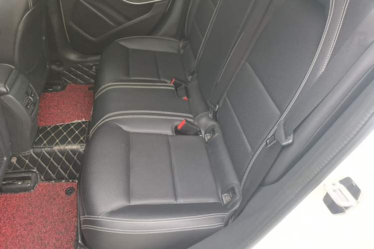 Used Mercedes-Benz GLA 2016 GLA 220 4MATIC Fashion Edition Left Rear Seat