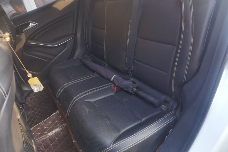 Used Mercedes-Benz GLA 2016 GLA 200 Sport Edition Left Rear Seat