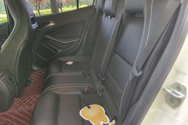 Used Mercedes-Benz GLA 2016 GLA 200 Sport Edition Left Rear Seat