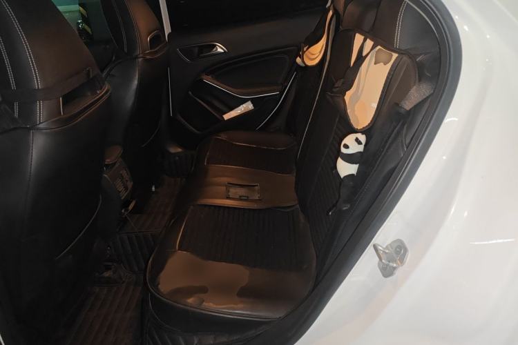 Used Mercedes-Benz GLA 2016 GLA 220 4MATIC Fashion Edition Left Rear Seat
