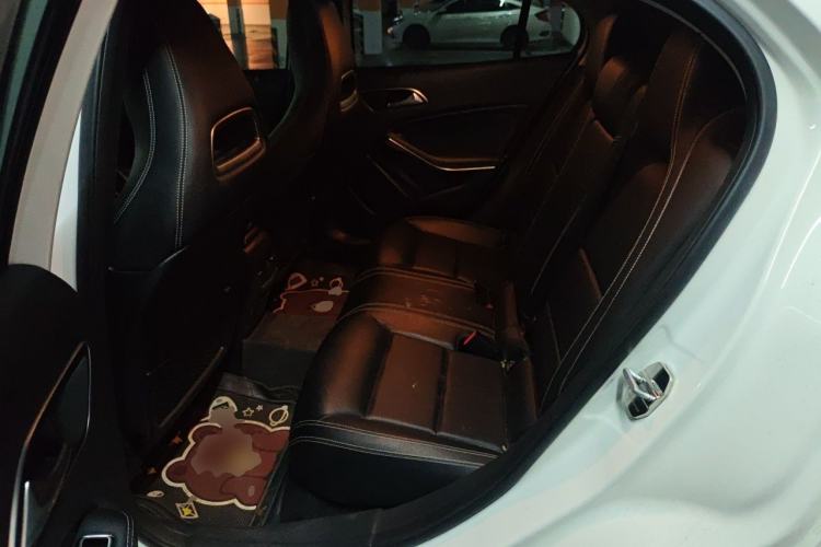 Used Mercedes-Benz GLA 2016 GLA 200 Sport Edition Left Rear Seat