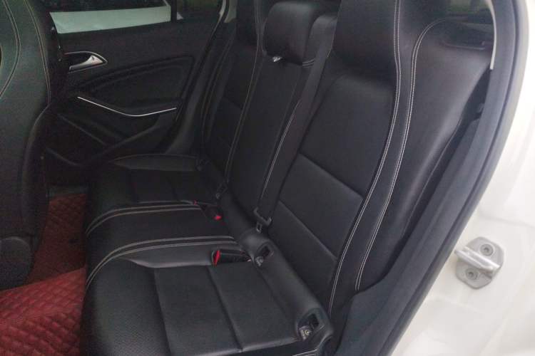 Used Mercedes-Benz GLA 2016 GLA 200 Sport Edition Left Rear Seat