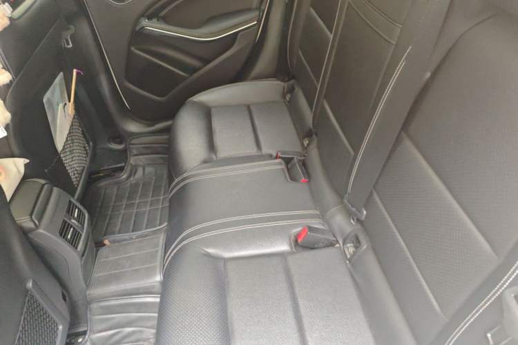 Used Mercedes-Benz GLA 2016 GLA 220 4MATIC Luxury Model Left Rear Seat