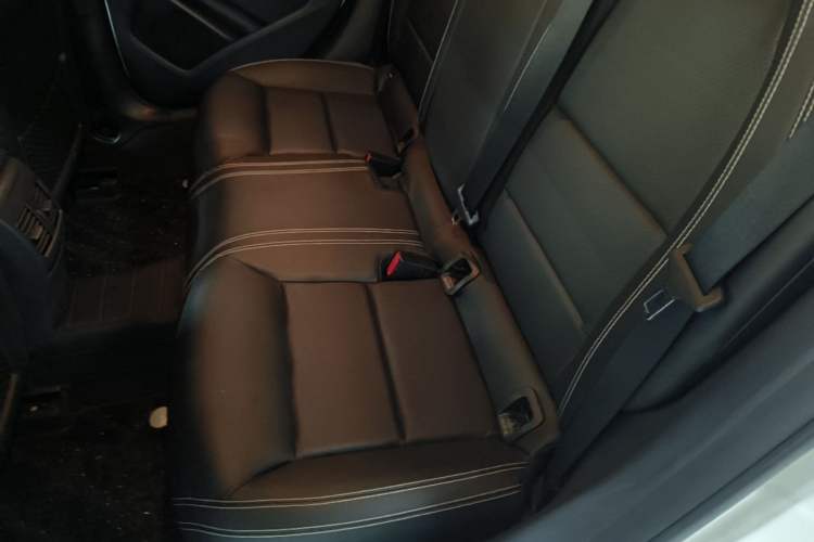Used Mercedes-Benz GLA 2016 GLA 220 4MATIC Fashion Edition Left Rear Seat