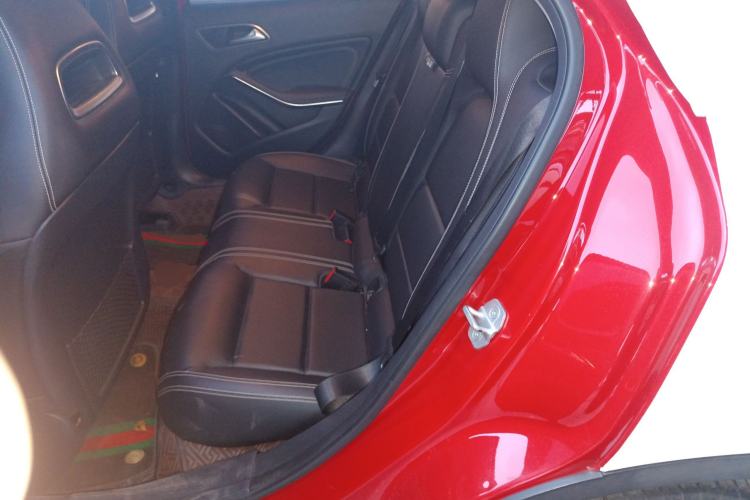 Used Mercedes-Benz GLA 2016 GLA 200 Sport Edition Left Rear Seat
