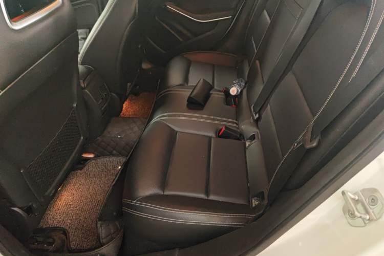 Used Mercedes-Benz GLA 2016 GLA 220 4MATIC Luxury Model Left Rear Seat