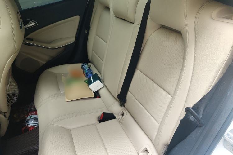 Used Mercedes-Benz GLA 2016 GLA 220 4MATIC Fashion Edition Left Rear Seat