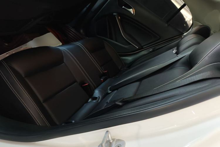 Used Mercedes-Benz GLA 2016 GLA 200 Sport Edition Left Rear Seat