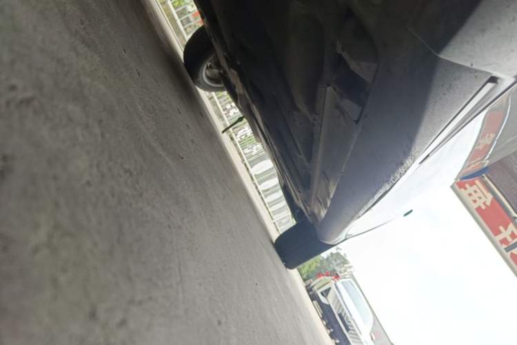Used Mercedes-Benz GLA 2016 GLA 200 Fashion Model Left Side Sill