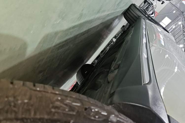 Used Mercedes-Benz GLA 2016 GLA 200 Fashion Model Left Side Sill