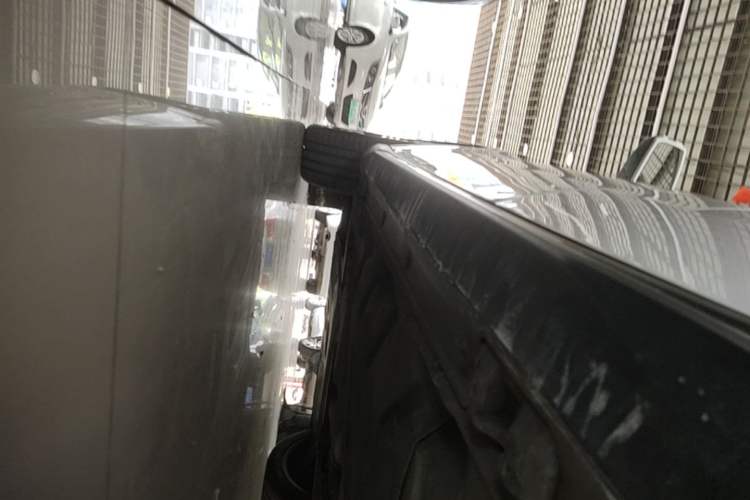 Used Mercedes-Benz GLA 2016 GLA 200 Fashion Model Left Side Sill