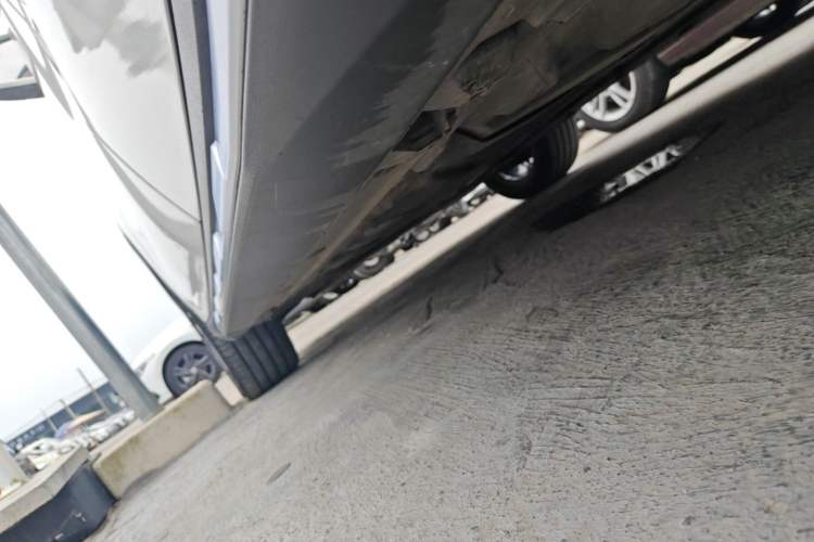 Used Mercedes-Benz GLA 2016 GLA 200 Fashion Model Left Side Sill