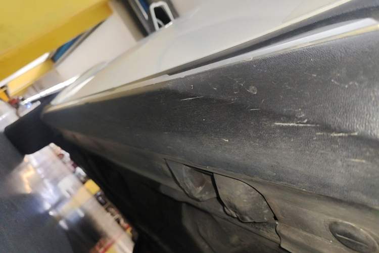 Used Mercedes-Benz GLA 2016 GLA 200 Fashion Model Left Side Sill