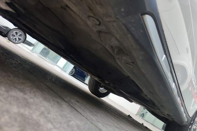 Used Mercedes-Benz GLA 2016 GLA 200 Fashion Model Left Side Sill