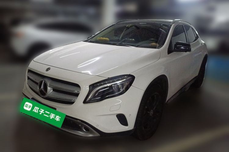 Used Mercedes-Benz GLA 2016 GLA 220 4MATIC Fashion Edition Guazi used car, China used car export, Used car for sale, Used cars, Cheapest cars for sale