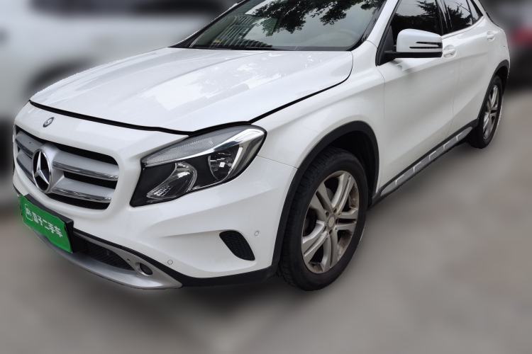 Used Mercedes-Benz GLA 2016 GLA 200 Sport Edition Guazi used car, China used car export, Used car for sale, Used cars, Cheapest cars for sale