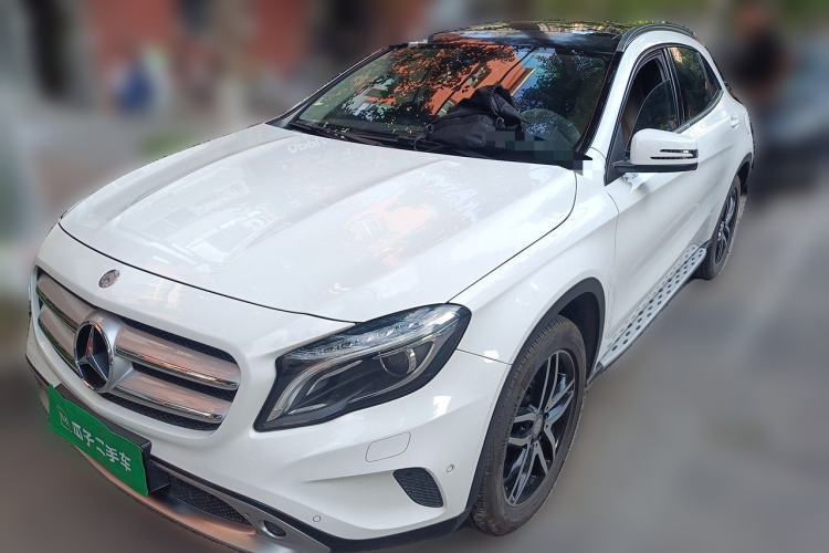 Used Mercedes-Benz GLA 2016 GLA 220 4MATIC Fashion Edition Guazi used car, China used car export, Used car for sale, Used  cars, Cheapest cars for sale